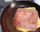 Foto del paso 3 de la receta: Torta de jamón, queso y huevo