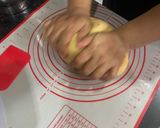 Foto langkah ke 4 dari resep Donat Maizena.