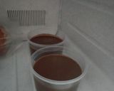 Foto langkah ke 2 dari resep Es krim coklat simpel dan lembut.