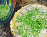 A picture of step 3 of Chive and Oyster Omelet.