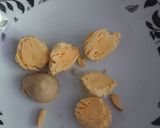صورة لخطوة 1 من وصفة قوارب البيض المسلوق مع الافوكادو☺😋