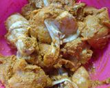 Gambar langkah 2 resipi Ayam Goreng Berempah.