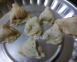 A picture of step 9 of Dry Mini Samosa.