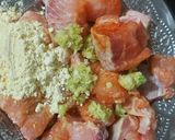 A picture of step 1 of Garlic Chicken with white sauce.