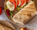 Foto del paso 3 de la receta Wrap de pollo y queso con aguacate