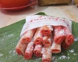 Foto langkah ke 4 dari resep Strawberry roll.