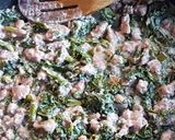 A picture of step 2 of Creamy Kale & Sausage Pasta.