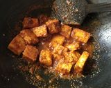 A picture of step 4 of Paneer Makhani.