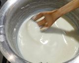 A picture of step 2 of Milk Cream (Christmas sweet).