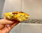 Foto del paso 15 de la receta: Pizza rústica de jamón serrano, patatas y calabacín