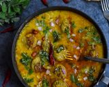 A picture of step 7 of Daal dhokli with cluster beans & fenugreek leaves.
