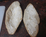 Foto del paso 6 de la receta: Bocadillo de tortilla de papas con polvo de cebolla frita y alioli