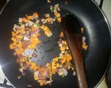 A picture of step 2 of Omelette rice 😋.