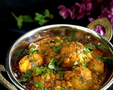 A picture of step 9 of "Lababdar Aloo -Mattar".