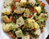 صورة لخطوة 4 من وصفة 🥔سلطه الخضار مع البطاطا المسلوقه🥔