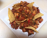 Foto del paso 4 de la receta: Nachos con pollo y verduras salteadas