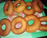 A picture of step 13 of Doughnuts.