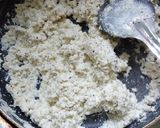 A picture of step 3 of Milk coconut balls.