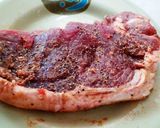 Foto langkah ke 1 dari resep Low Carb Beef Steak.