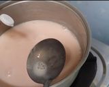 Foto langkah ke 2 dari resep Strawberry Pudding.