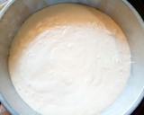 Foto del paso 2 de la receta: Torta de frutillas fácil con crema chantilly
