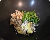 Foto del paso 4 de la receta: Fajitas de Chop suey de pollo