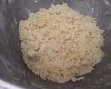 A picture of step 1 of California Farm Kiwi Blackberry Mascarpone Pie.
