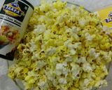 A picture of step 4 of Popcorns chatpata.