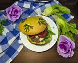 عکس مرحله 1 از دستور چوریتسو برگر زغالی🍔🌭
