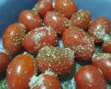 Foto del paso 4 de la receta: Tomatitos confitados en 5´ al micro