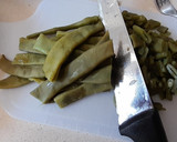 Foto del paso 1 de la receta: Tortilla de judías verdes y salmón