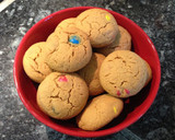 Foto del paso 5 de la receta: Cookies de mantequilla de cacahuete y M&Ms