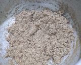 A picture of step 2 of Almond halwa.