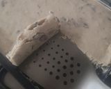 A picture of step 13 of Rolled blue Berry ice cream.