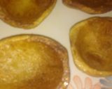 A picture of step 9 of Potato boat loaded with paneer bhurji in green peas gravy.