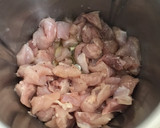 Foto del paso 2 de la receta: Pollo con almendras (robot)
