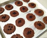Foto langkah ke 5 dari resep Good time cookies Choco chips - renyah.