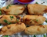 A picture of step 3 of Suji roll.