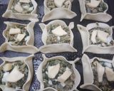 Foto del paso 5 de la receta: Canastitas de acelga, atún y queso 🤩