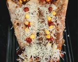 A picture of step 5 of Cheese Schezwan Pizza Frankie.