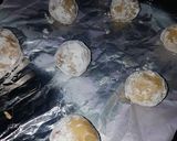 A picture of step 5 of Chocolates and Nuts cookies.