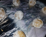 A picture of step 5 of Chocolates and Nuts cookies.