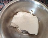 A picture of step 2 of Super crispy energy balls.
