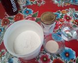 A picture of step 1 of Margherita Pizza.