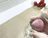 Foto langkah ke 8 dari resep Ichigo daifuku mochi.