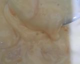 A picture of step 4 of Fruit trifle.