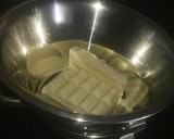 Foto del paso 6 de la receta: Mousse de chocolate blanco sobre coulis de frambuesa