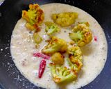 ফুলকপির মালাই কোর্মা (Fulkopir Malai Korma recipe in Bengali) রেসিপির ধাপ 4 ছবি