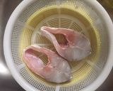 Hình bước làm 1 của món Cá chẽm xốt cay
