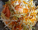 Foto del paso 6 de la receta: Ensalada de surimi y camarones
